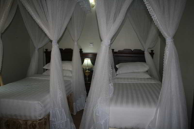 Mc-Elly'S Hotel Аруша Экстерьер фото
