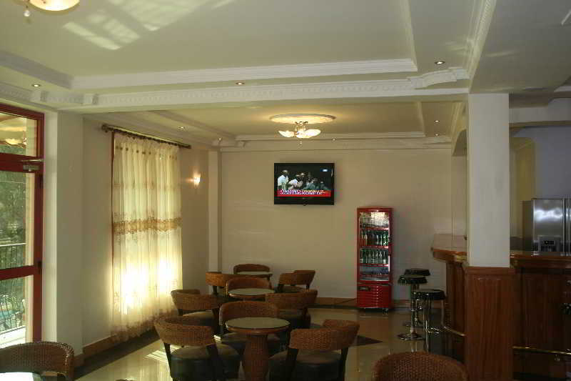 Mc-Elly'S Hotel Аруша Экстерьер фото