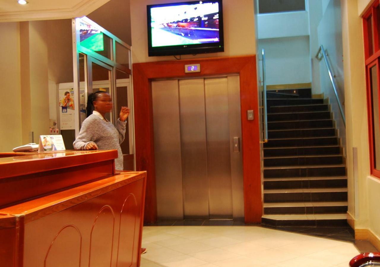 Mc-Elly'S Hotel Аруша Экстерьер фото